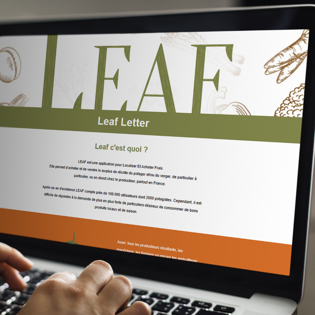 Mockup newletter leaf